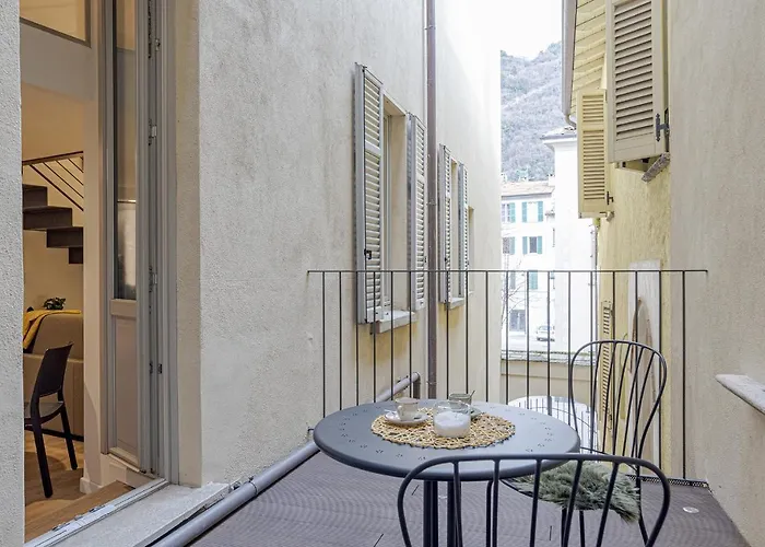 Suite Roma - By Myhomeincomo