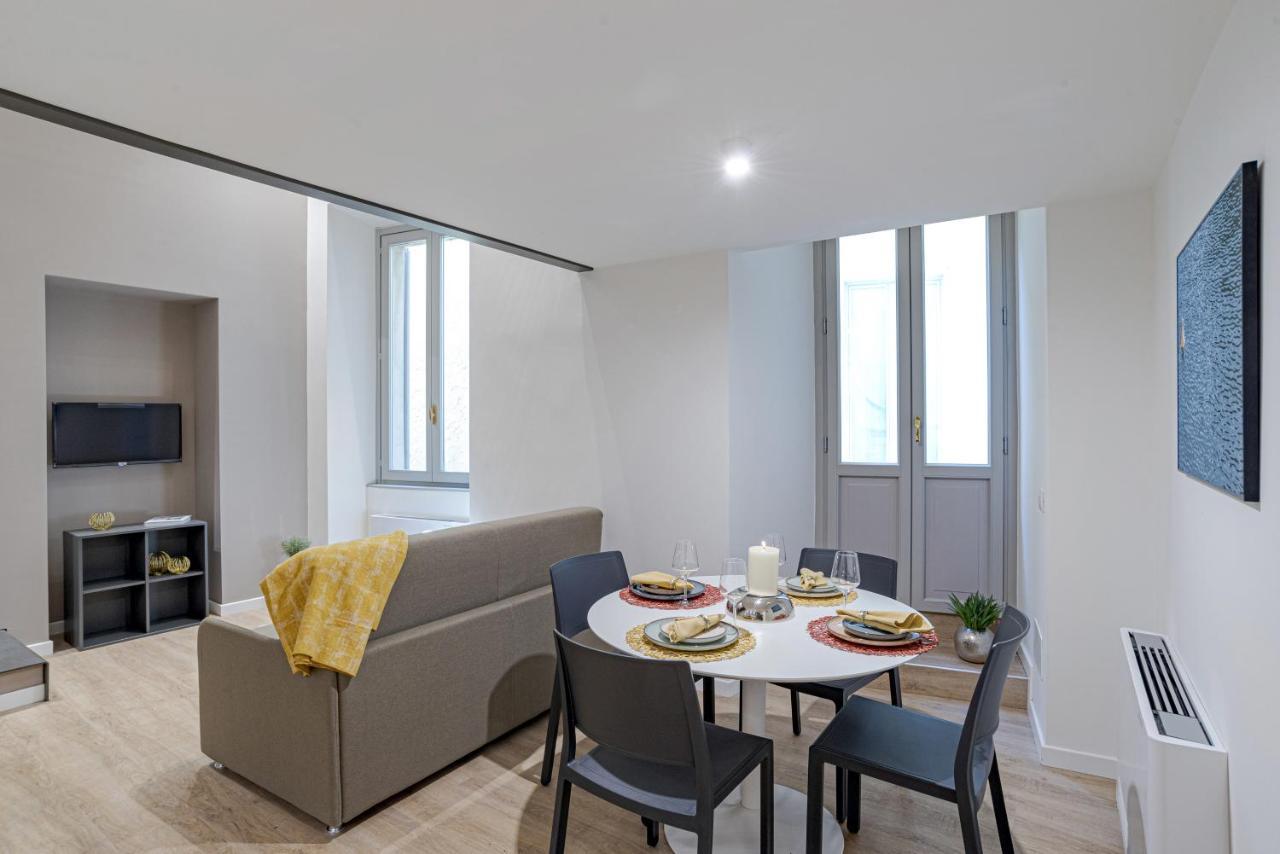 Appartement Roma - By Myhomeincomo Como