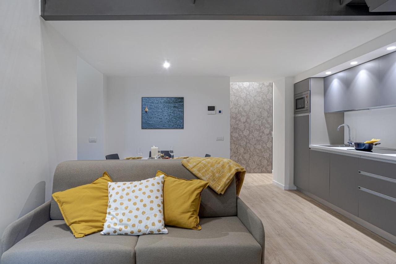 Roma - By Myhomeincomo Appartement Como